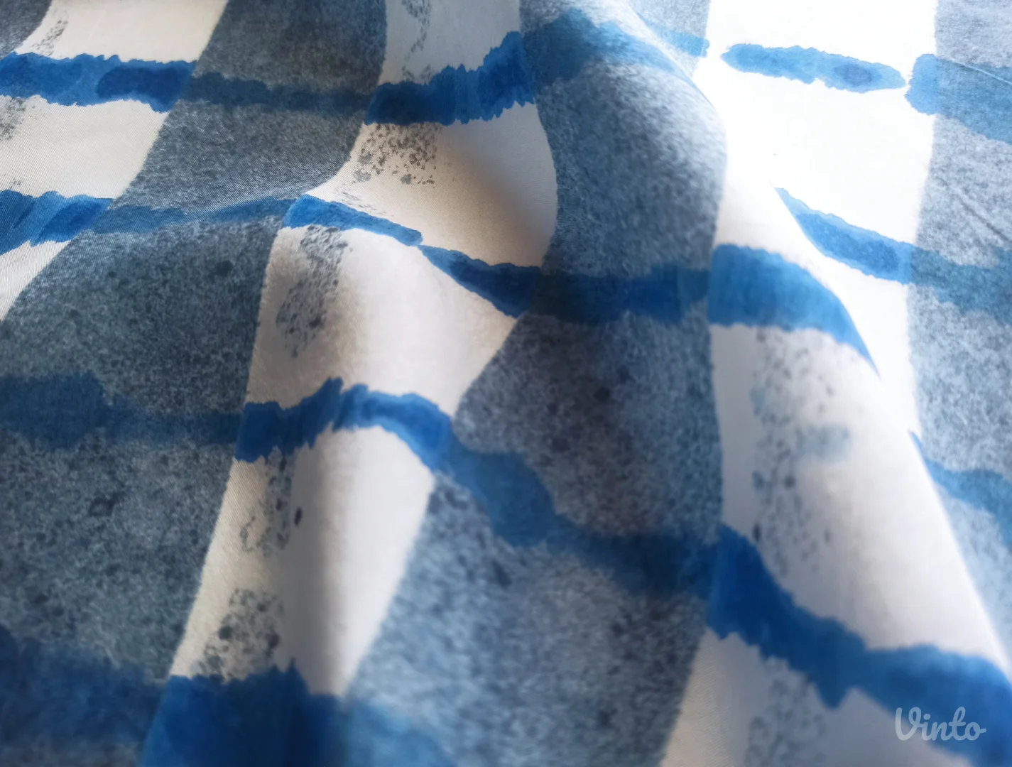 Unikatna ručno oslikana marama - 100% svila