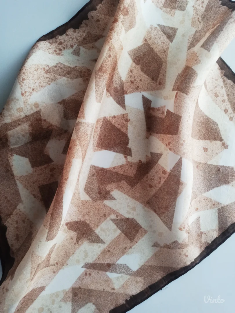 Ručno oslikana marama - 100% svila