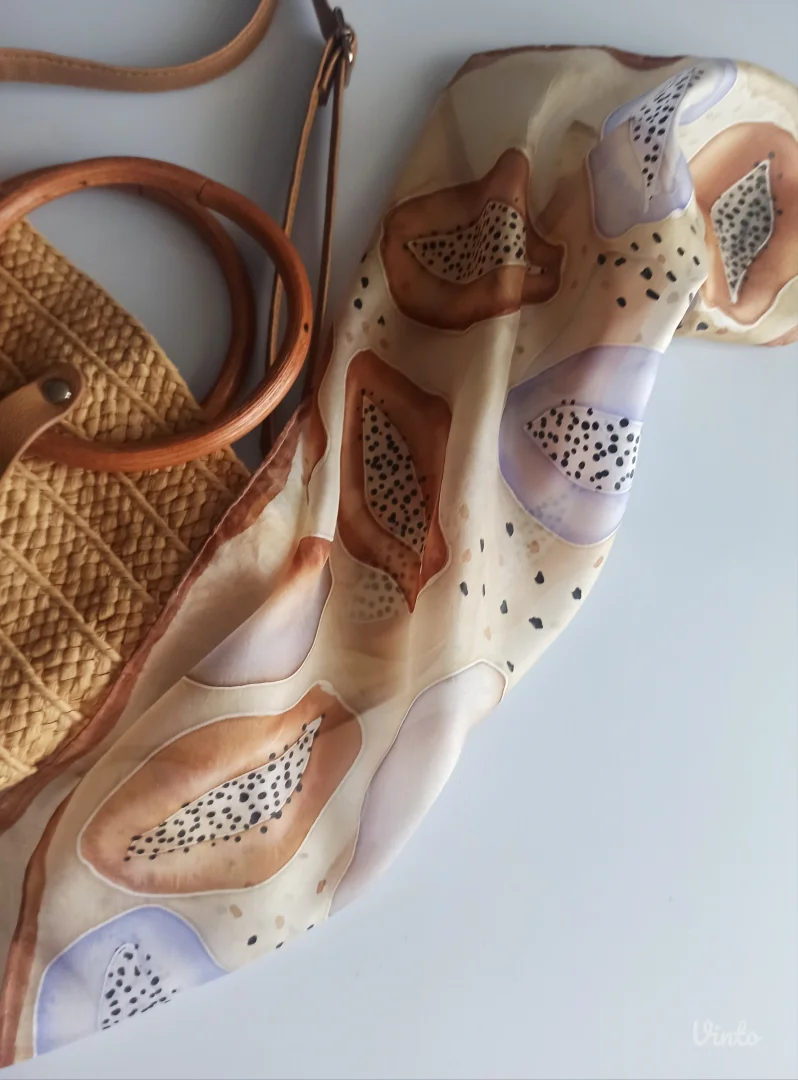 Ručno oslikana marama - 100% svila