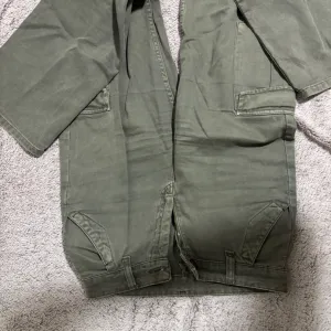 Maslinasto zelene dzeparice