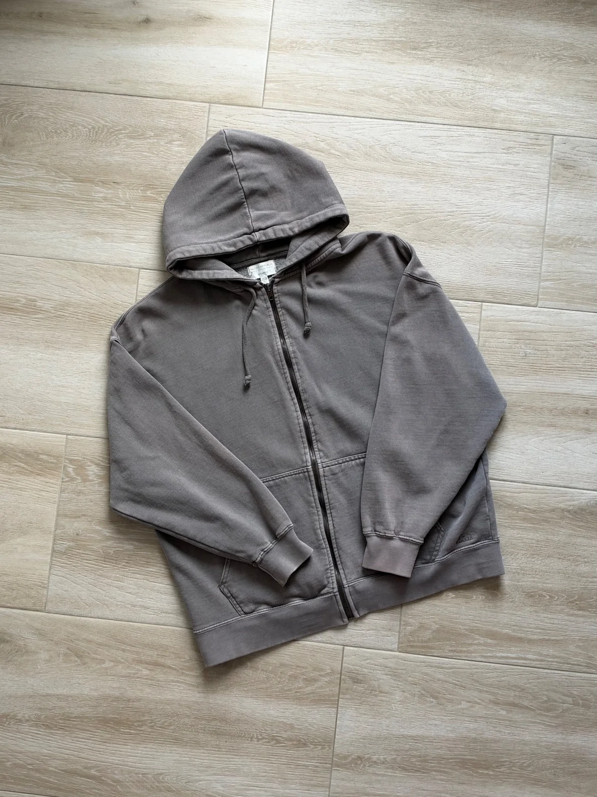 Pacific Republic zip duks