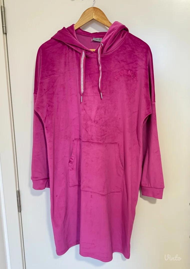 Plišana duksericu/haljinu sa kapuljačom