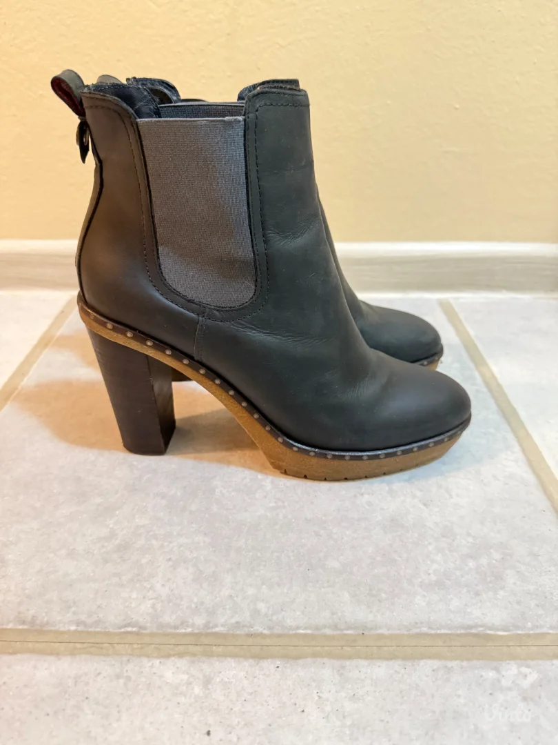 Tommy Hilfiger Čizme