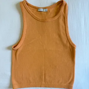 Stradivarius - Narandzasti crop top