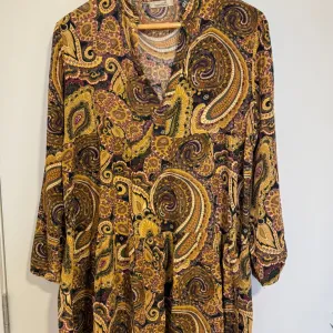 Tunika/haljina sa printom