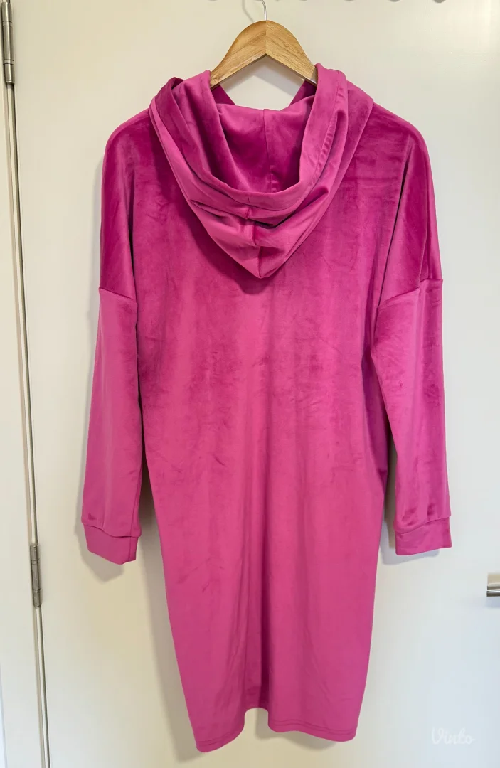 Plišana duksericu/haljinu sa kapuljačom