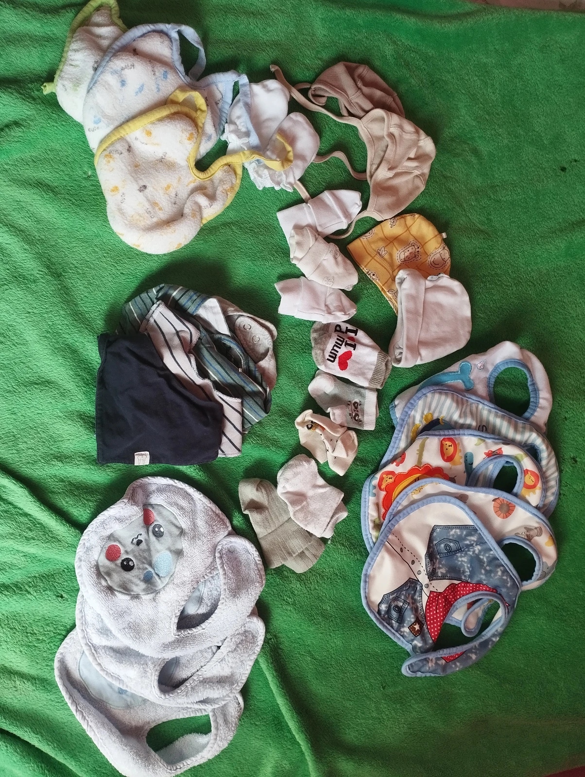 Veliki paket aksesoara za bebe (27 komada)