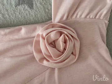 Roze majica sa cvetom | Nova