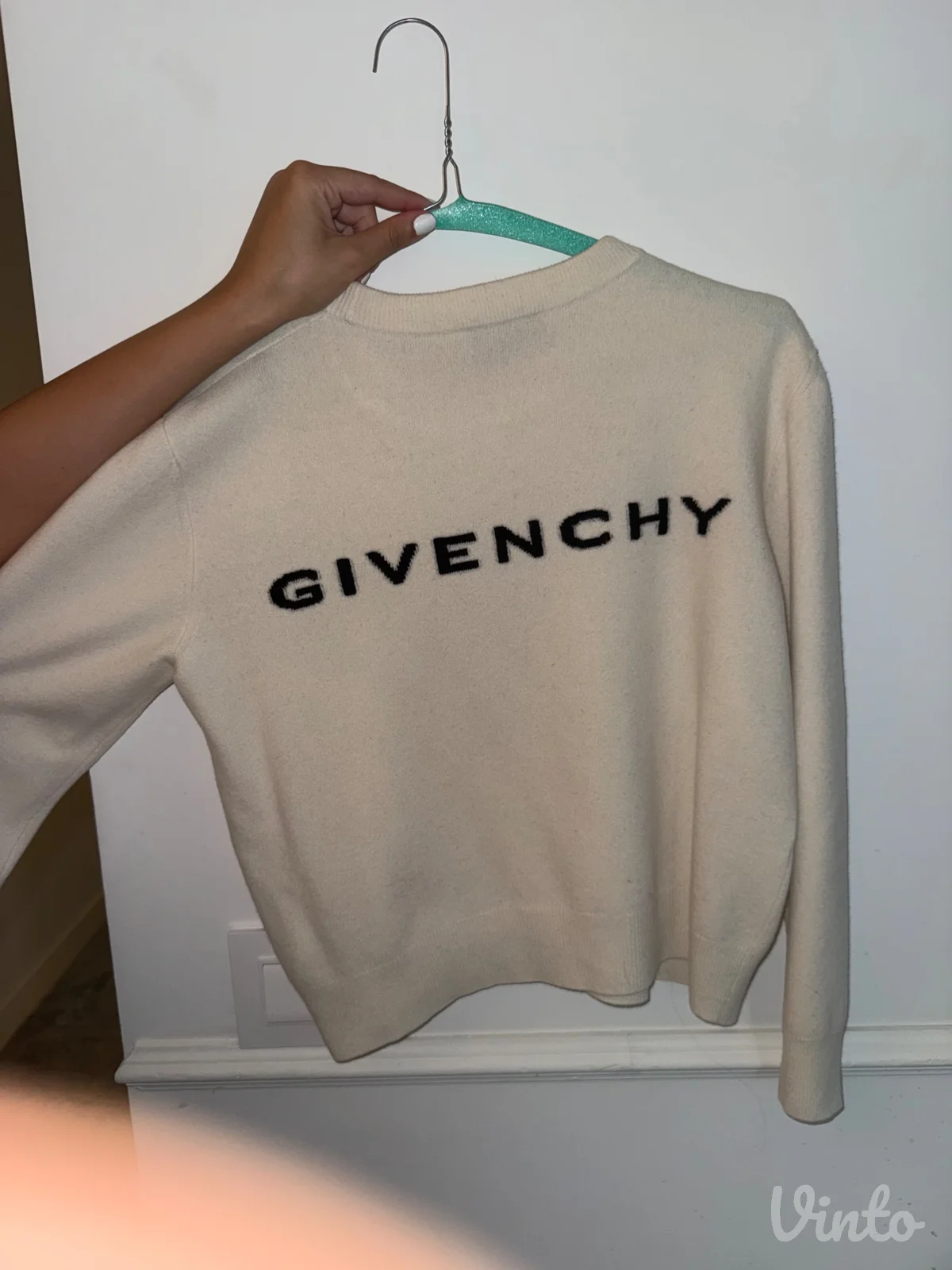 Givenchy original vuneni džemper sa 4G logom – krem, XS/S