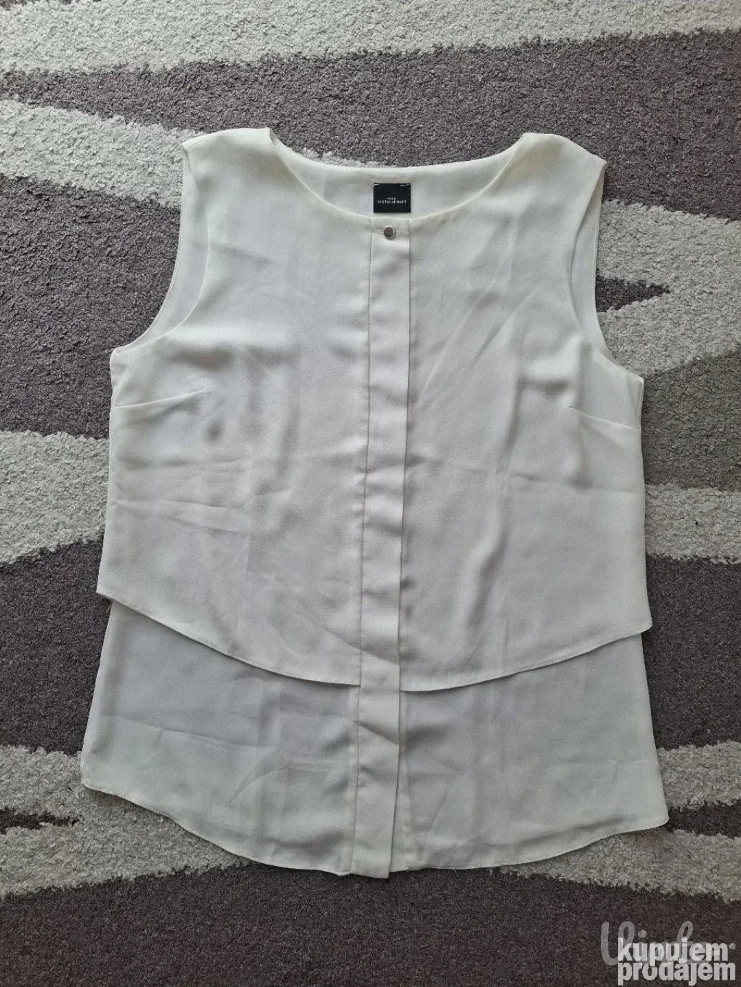 Elegantna košulja bez rukava / Mango / C&A