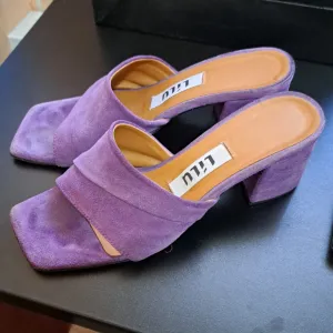 Papuče Lilu Danijela Biskup