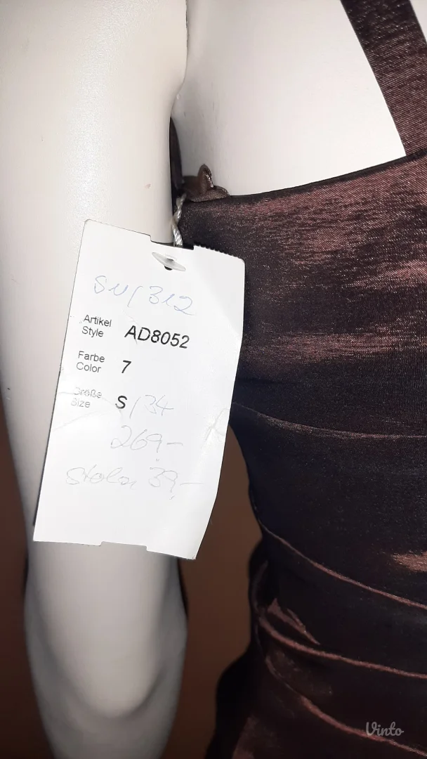 Nova svecana haljina