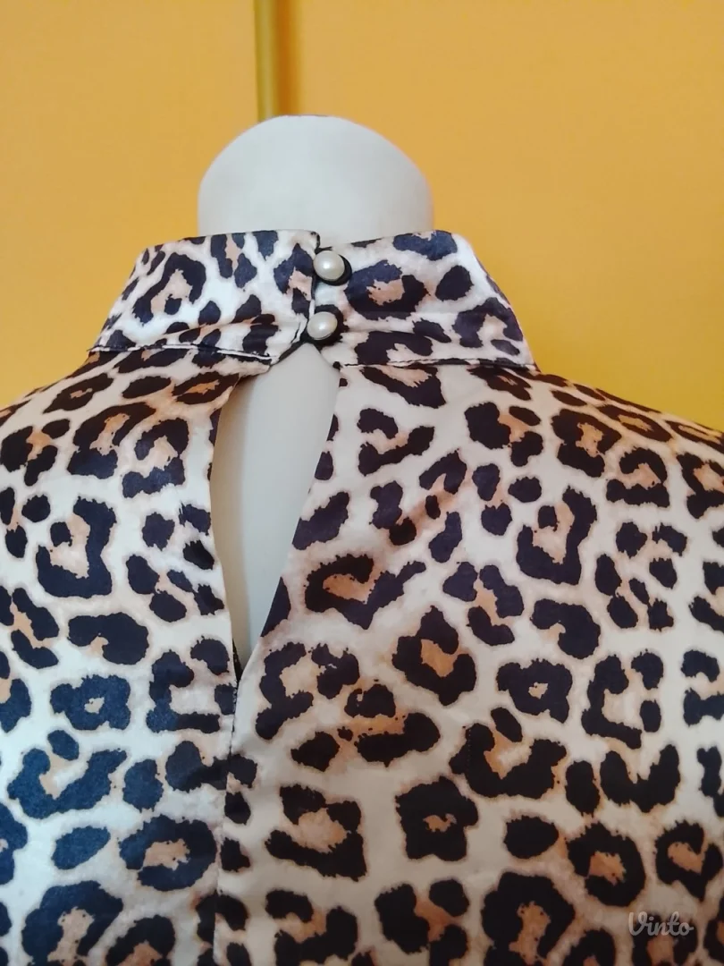Tigrasta bluza