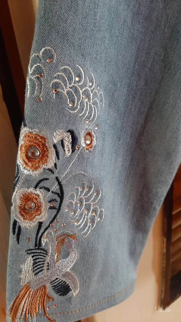 Teksas jakna sa vezom