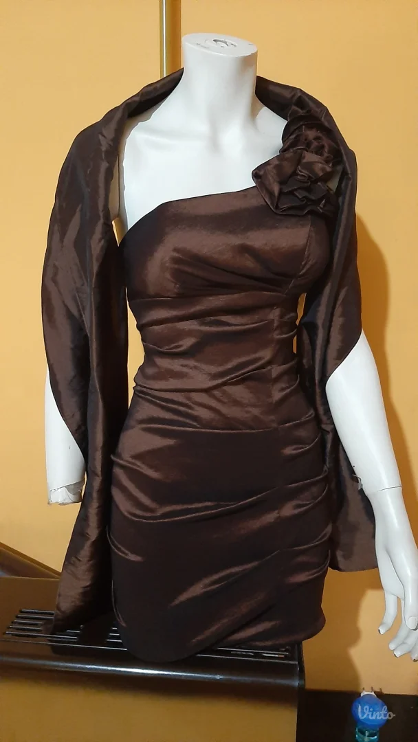 Nova svecana haljina