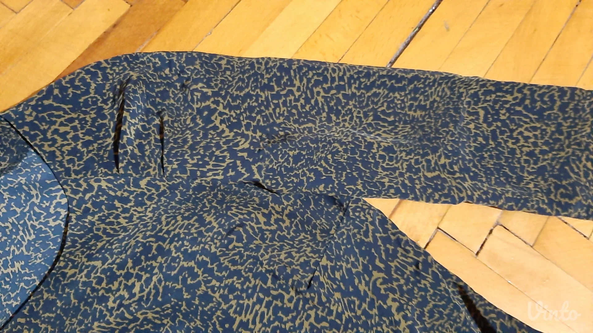 Mango tigrasta haljina