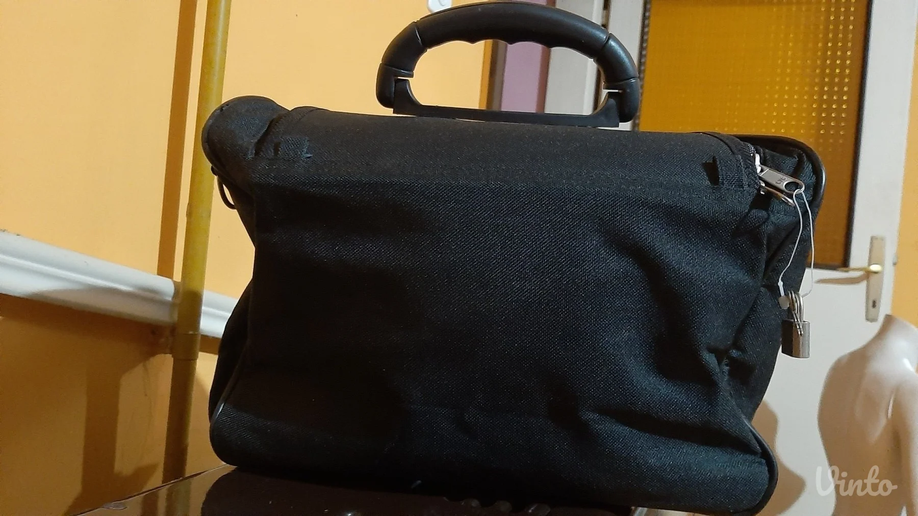 Travelling Fashion tasna