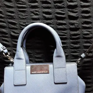 Karl Lagerfeld tasnica