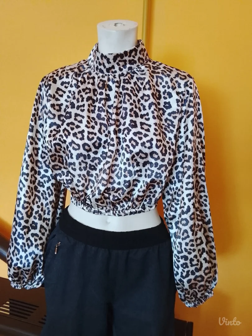 Tigrasta bluza