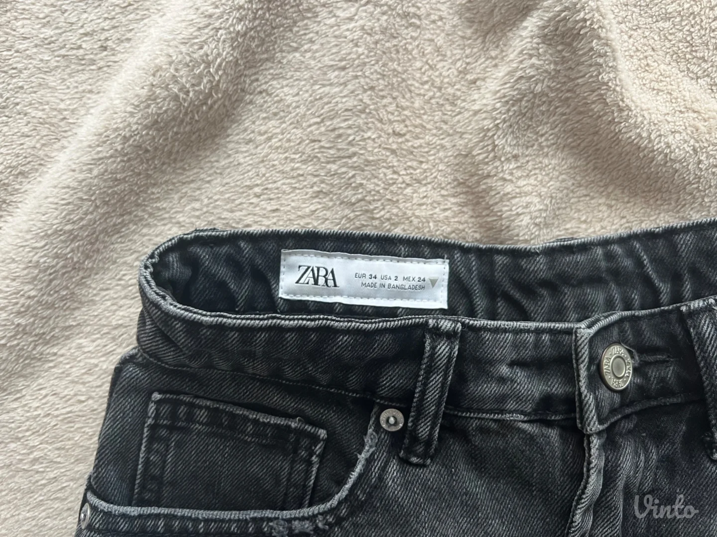 Zara šorc - vel.34