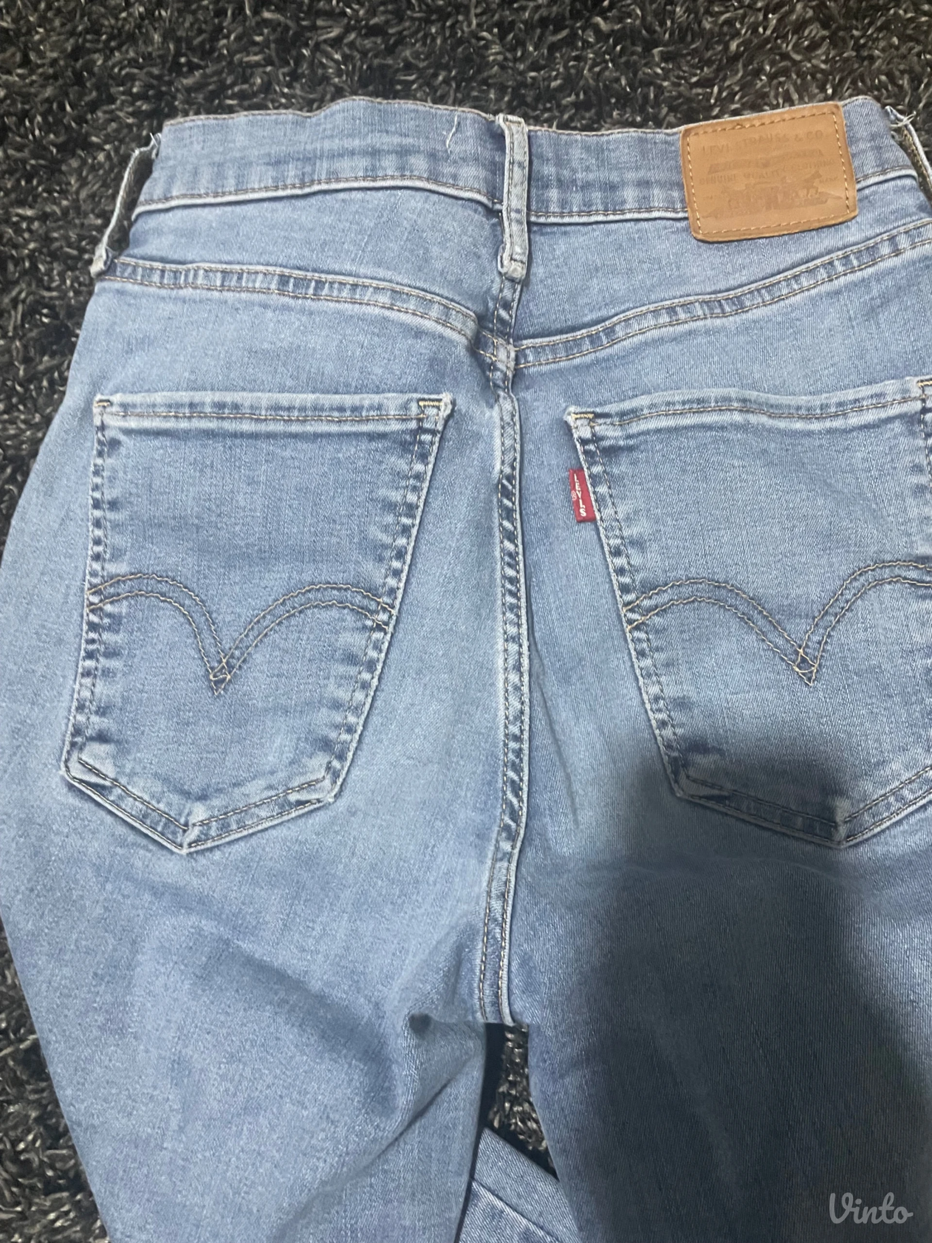 Levis farmerke 27
