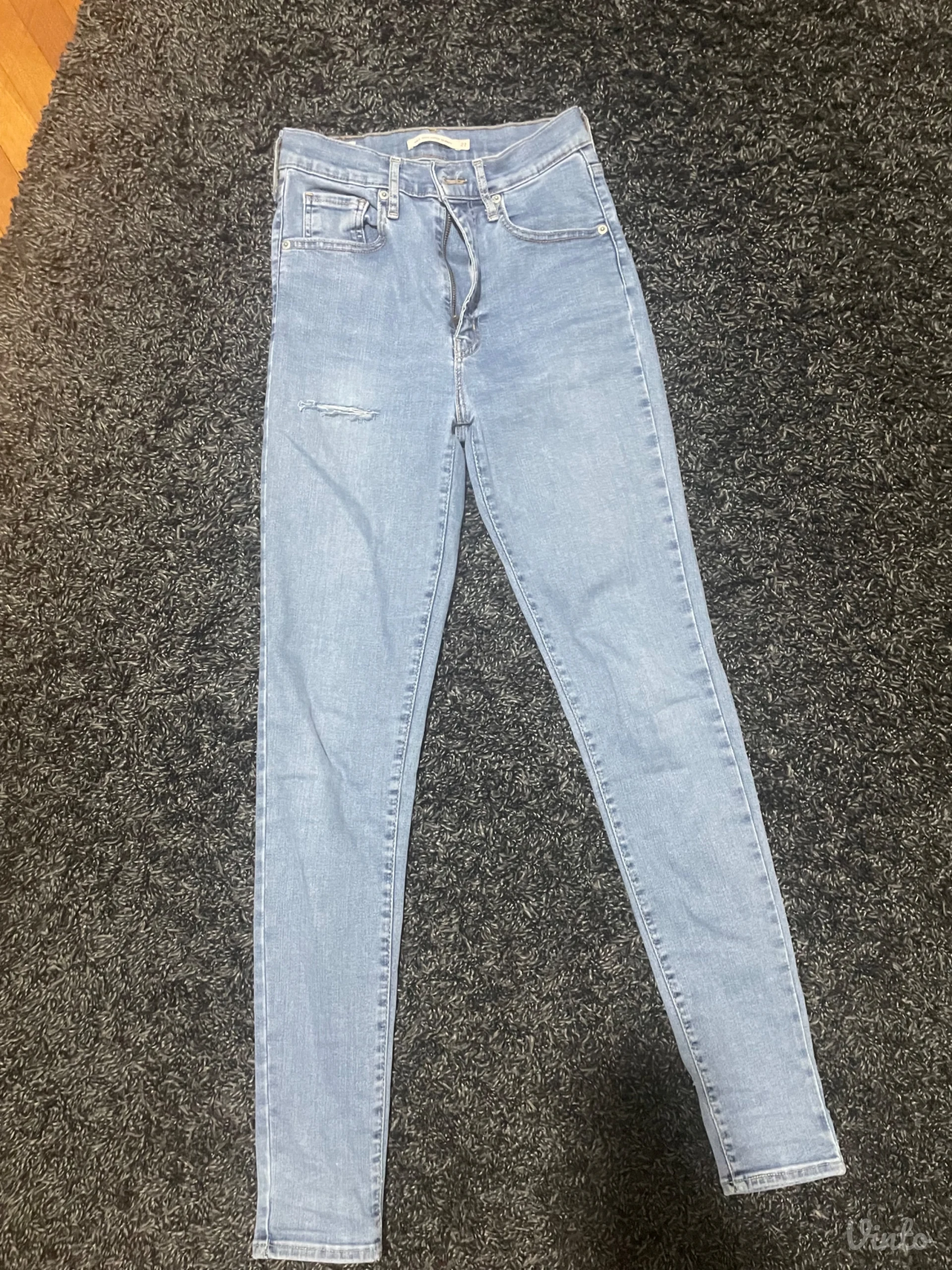 Levis farmerke 27
