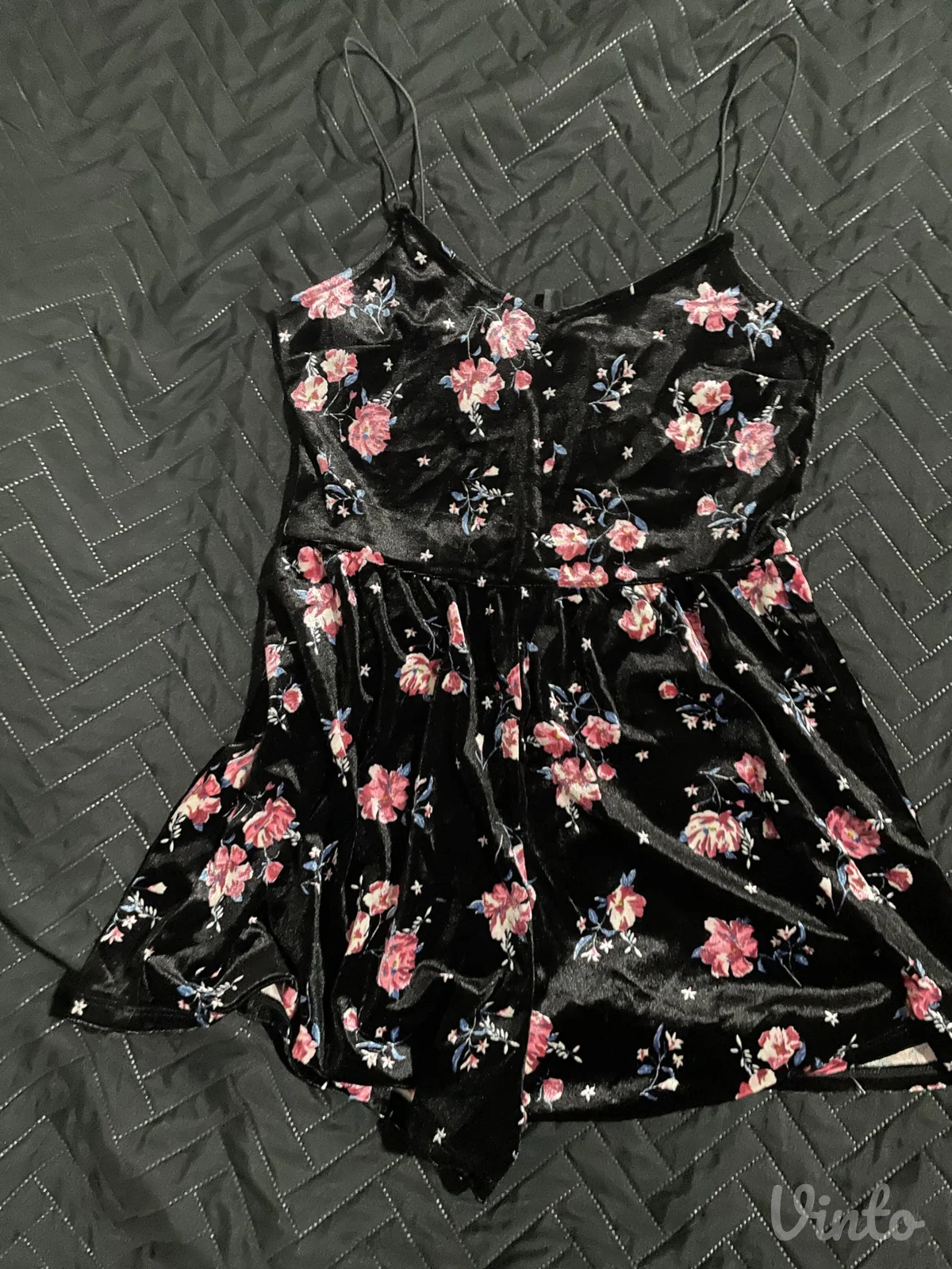 H&m kombinezon s