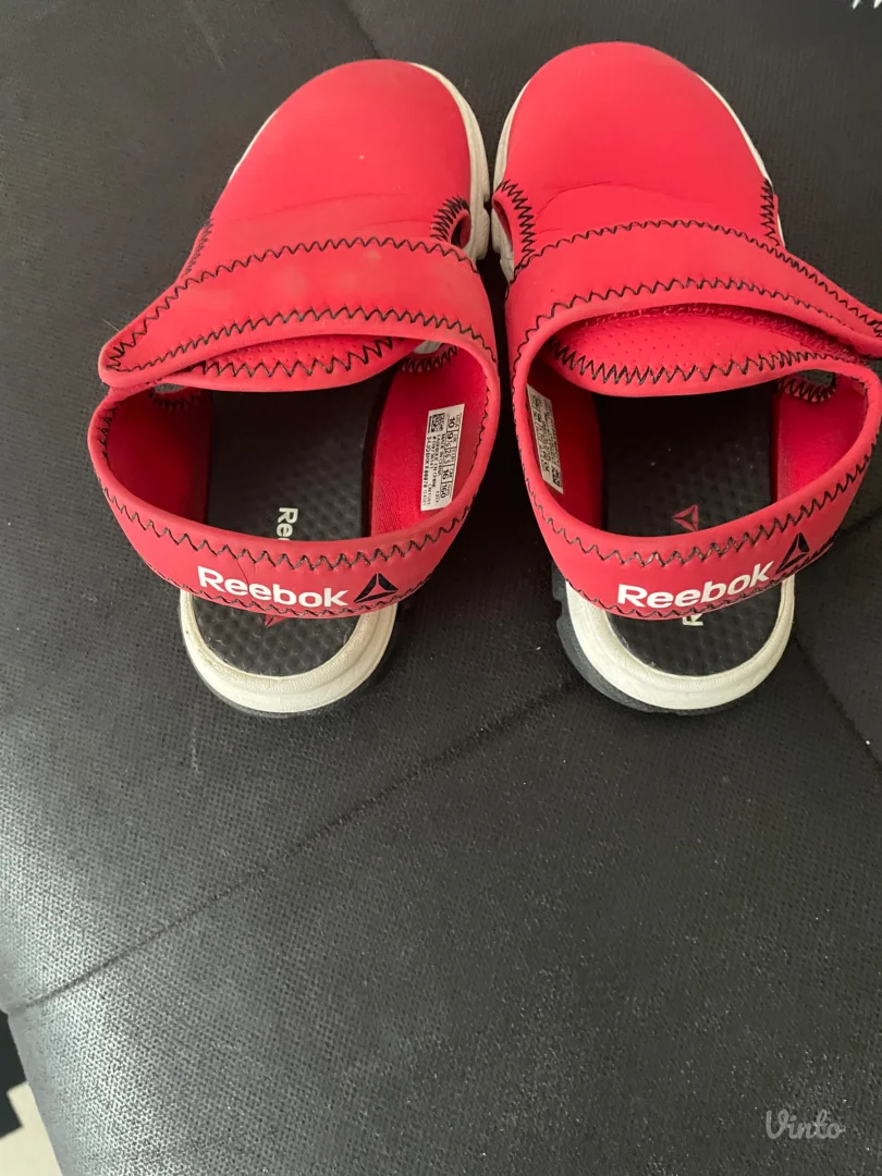 Reebok sandale 26,5 16cm
