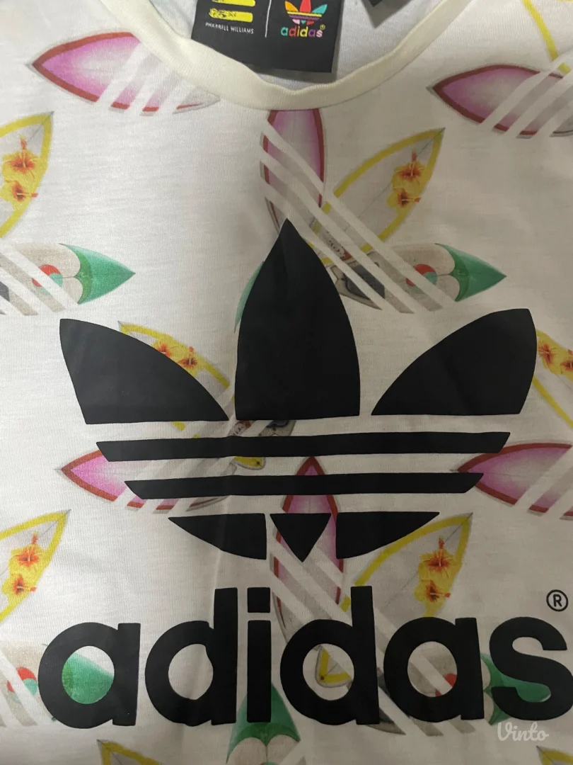 Adidas majica xs s crop