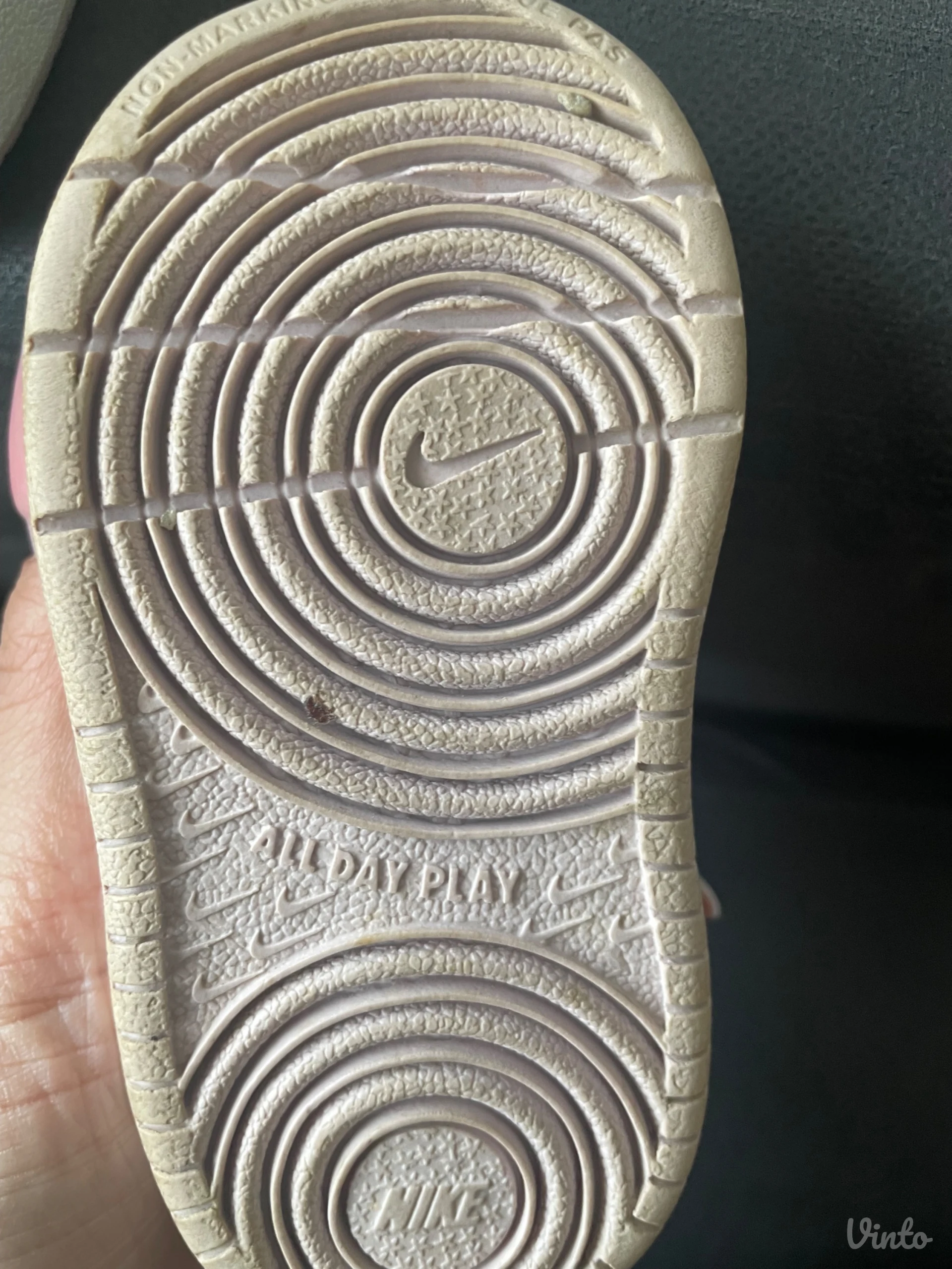 Nike 19,5