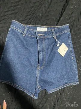 Bershka sorts nov m