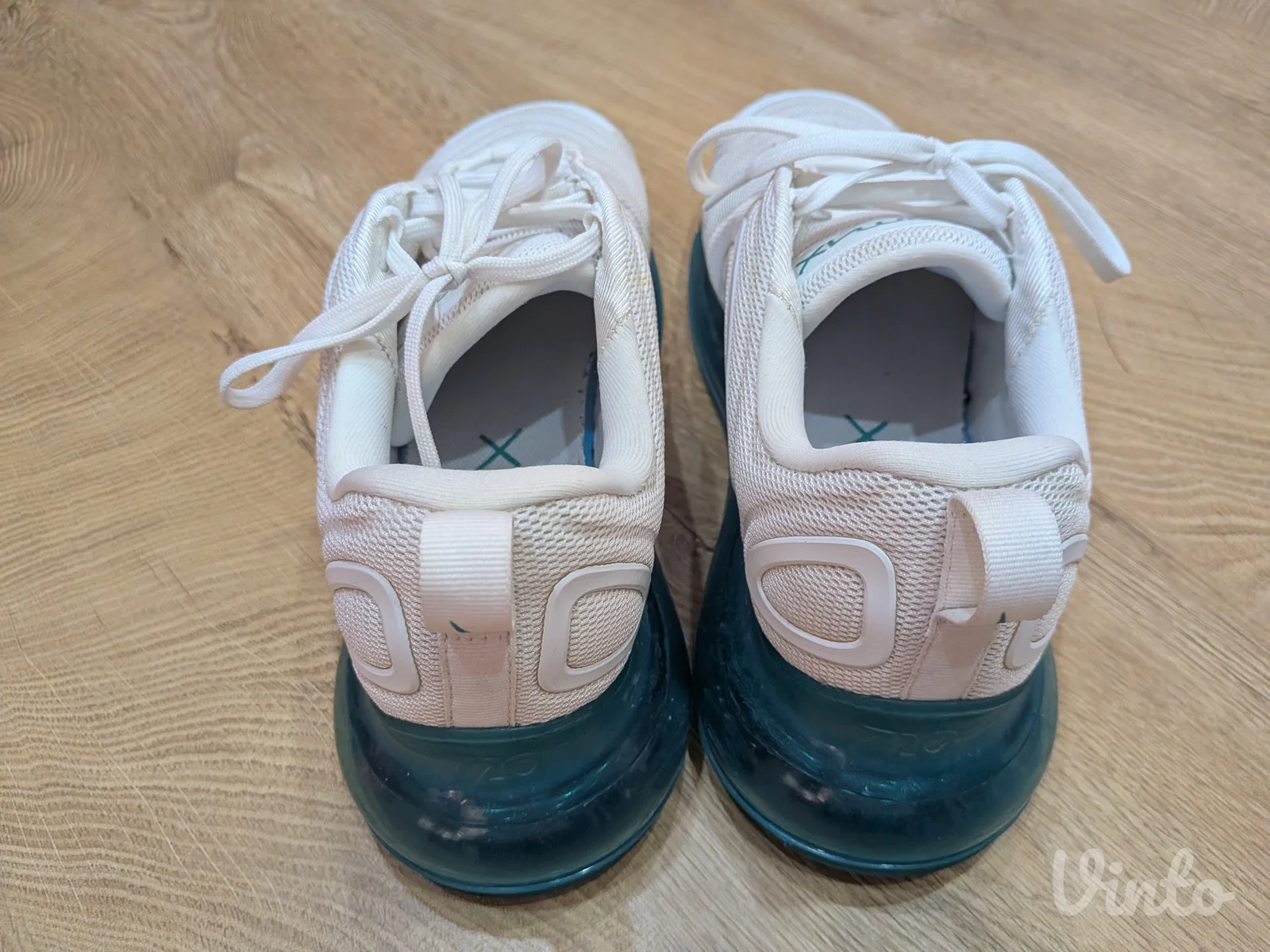 Nike Air Max 720