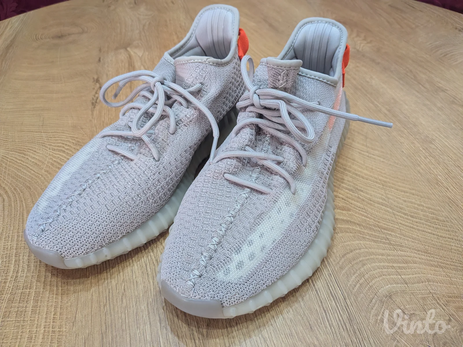 adidas Yeezy Boost 350 V2 Tail Light KOPIJA