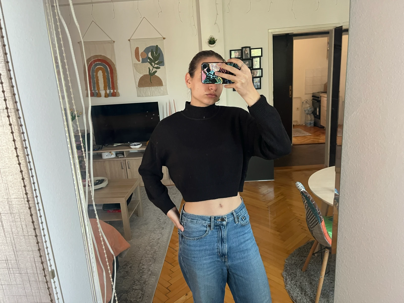 Divided crop top zenski dzemper