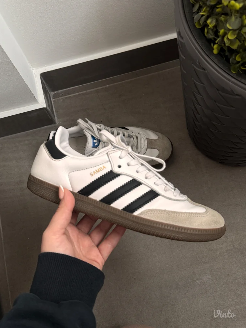 Adidas Samba