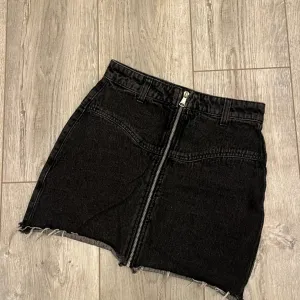 Pull&Bear - suknjica