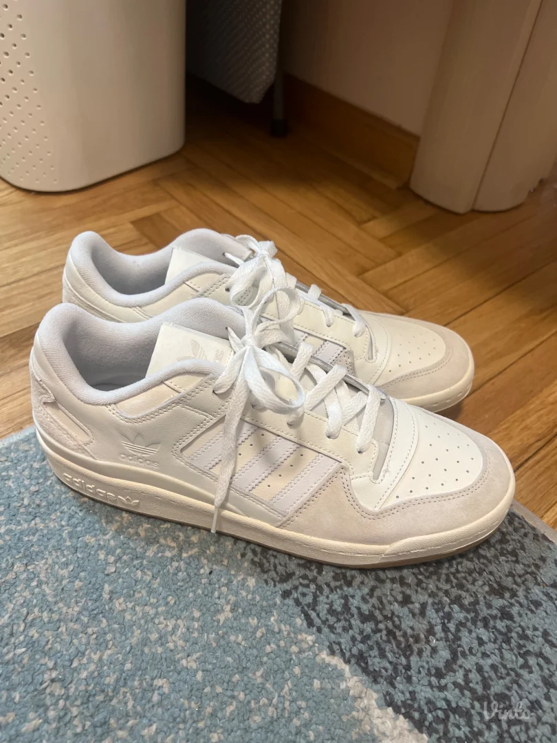 Adidas forum patike
