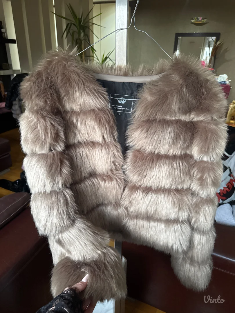 Bundica od eko krzna