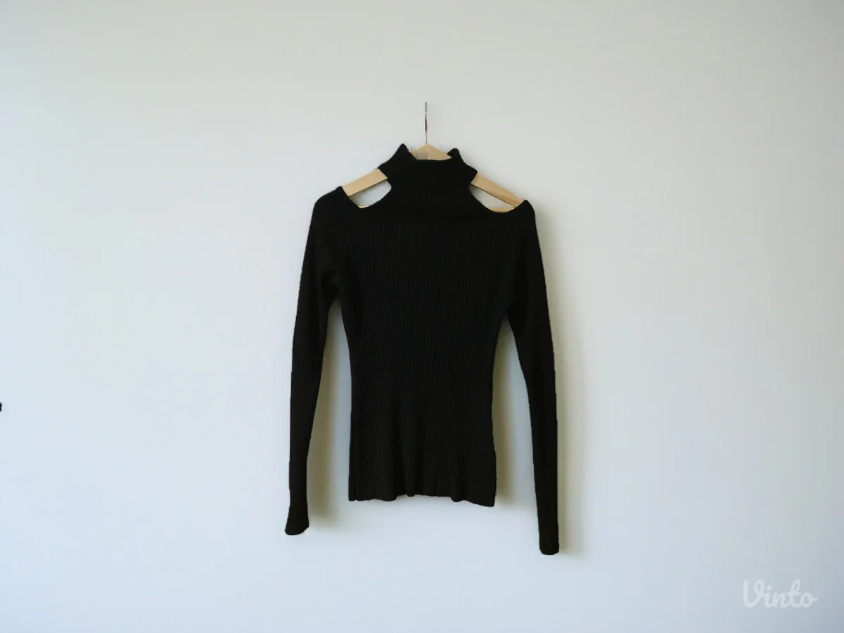 CHICORÉE džemperić sa golim ramenima – NOVO, vel. M