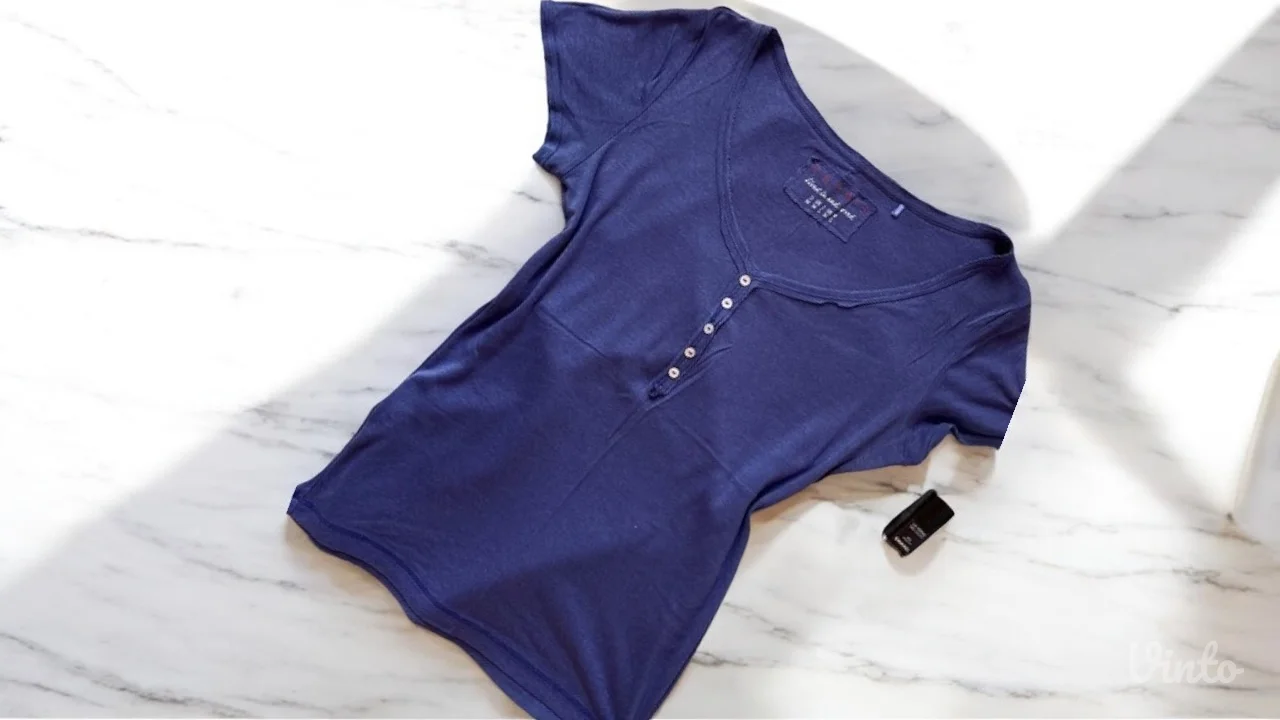 LOT brendiranih majica S/M iz Svajcarske i Amerike