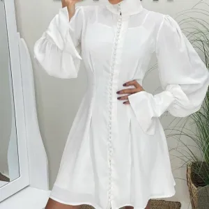 Bela haljina dugih rukava