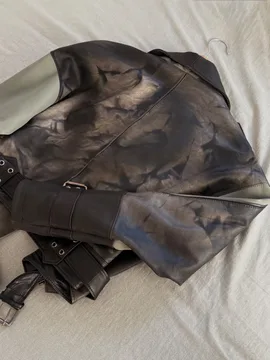 Ženska jakna od prave kože – oversized biker model sa kaiševima