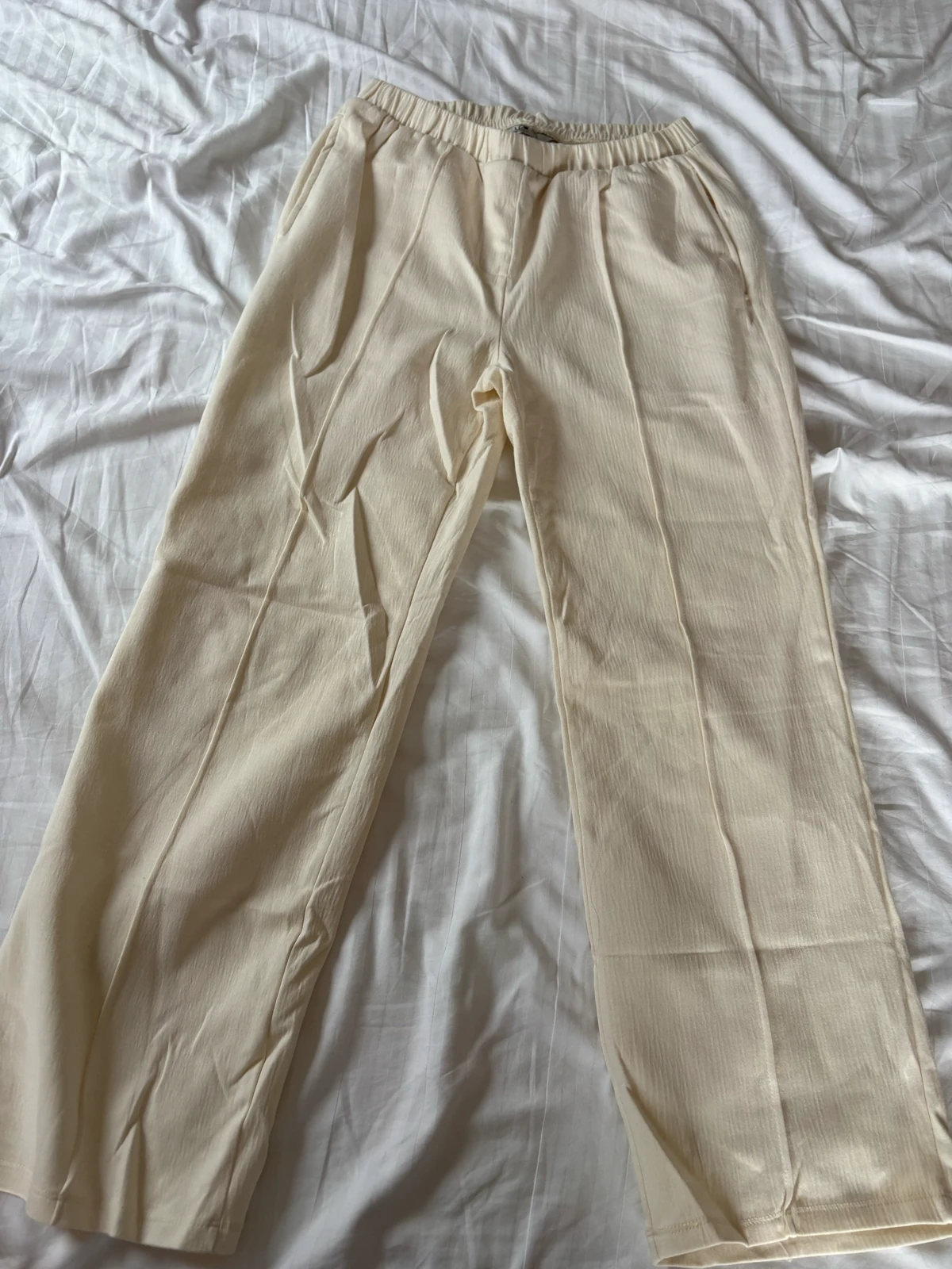 Zenske pantalone