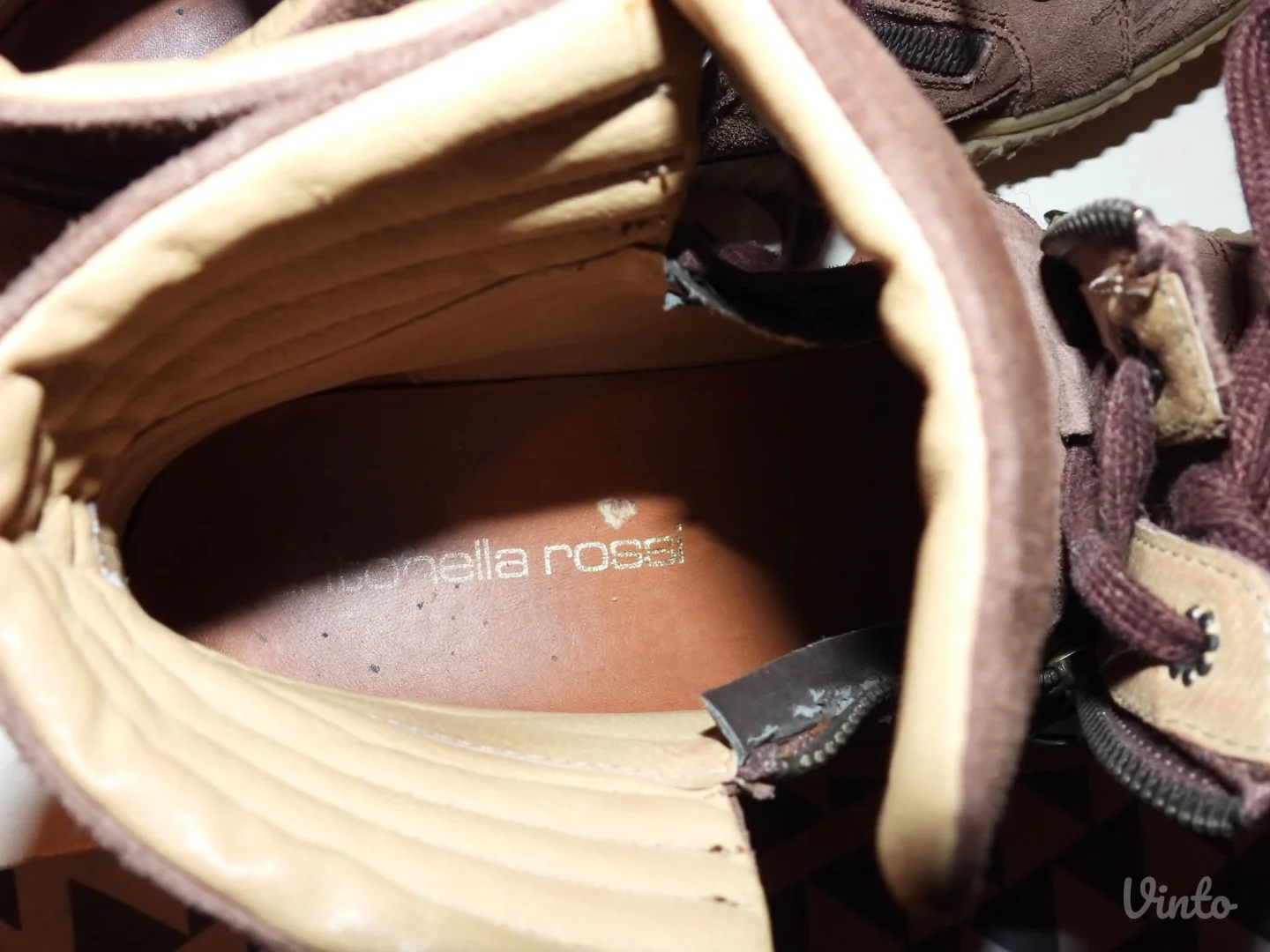 Antonella Rossi kožne patike