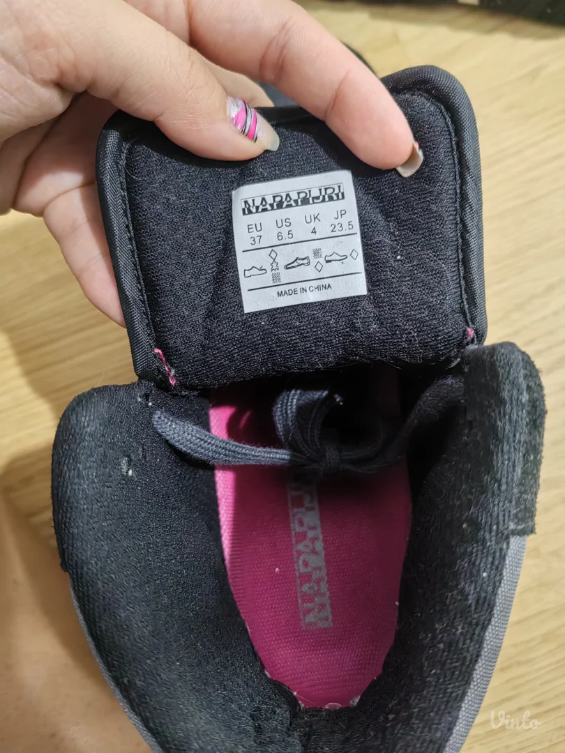 Napapijri duboke patike br. 37