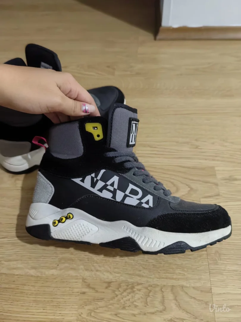 Napapijri duboke patike br. 37