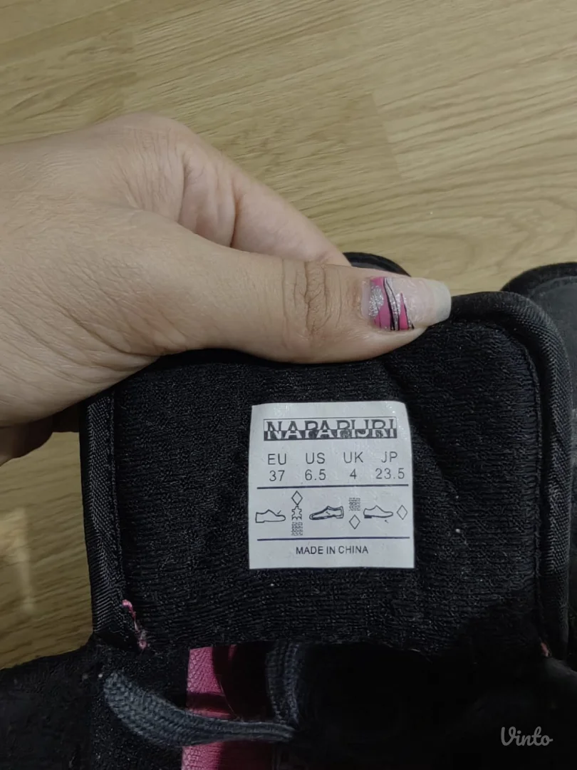 Napapijri duboke patike br. 37
