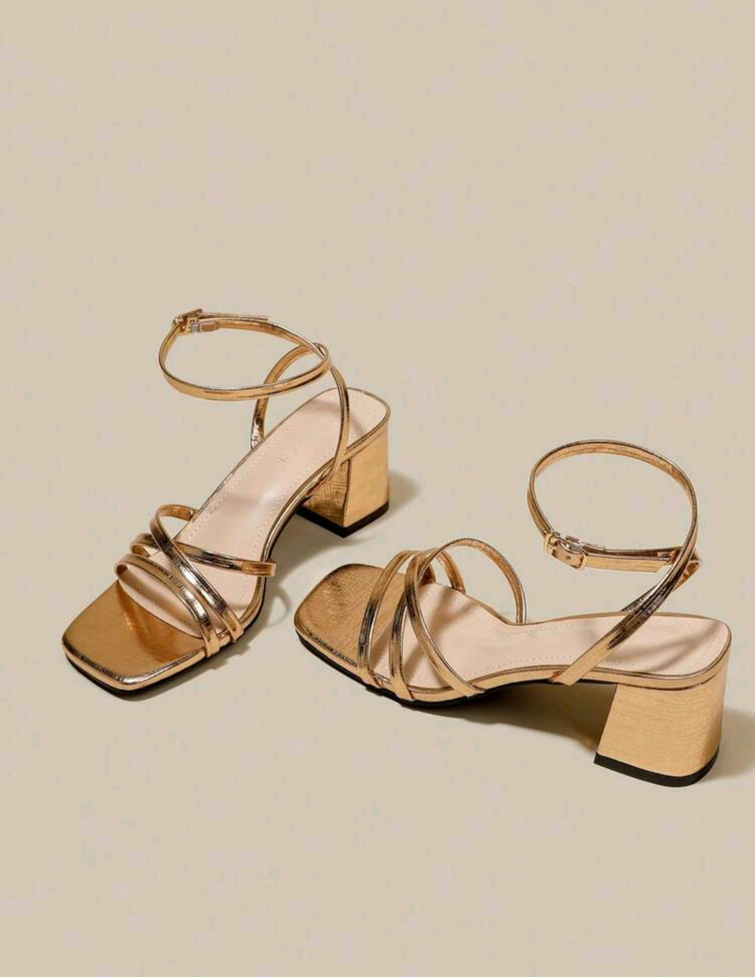 Sandale