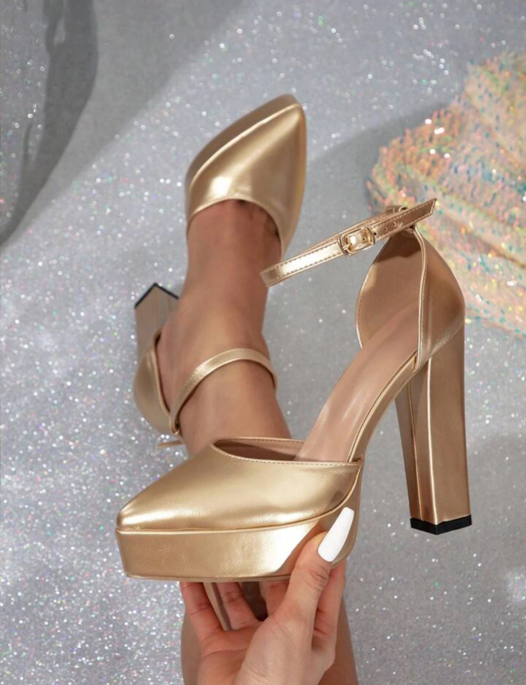 Sandale