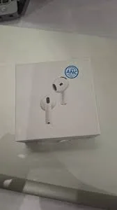 AirPods 4 sa ANC (Aktivno poništavanje buke)